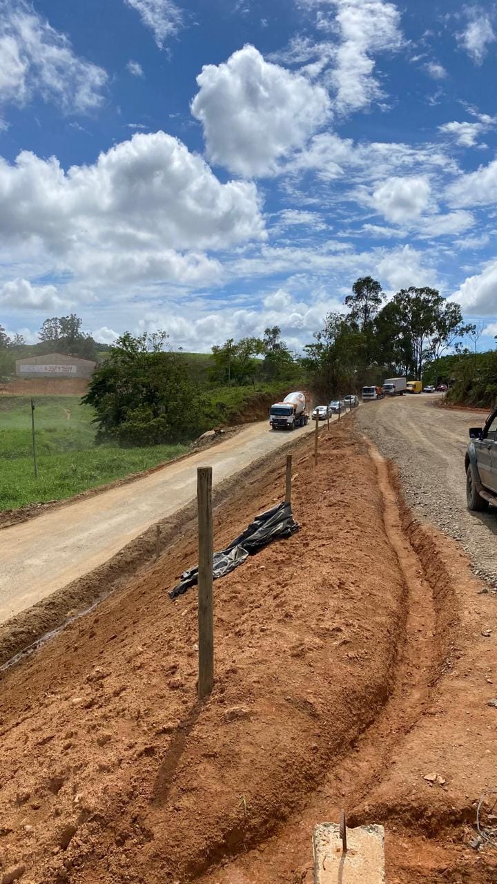 Trecho da CMG-265 está interditado; saiba onde