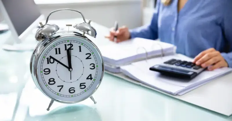 TST nega horas extras a vendedora de remédios por falta de controle efetivo da jornada post image